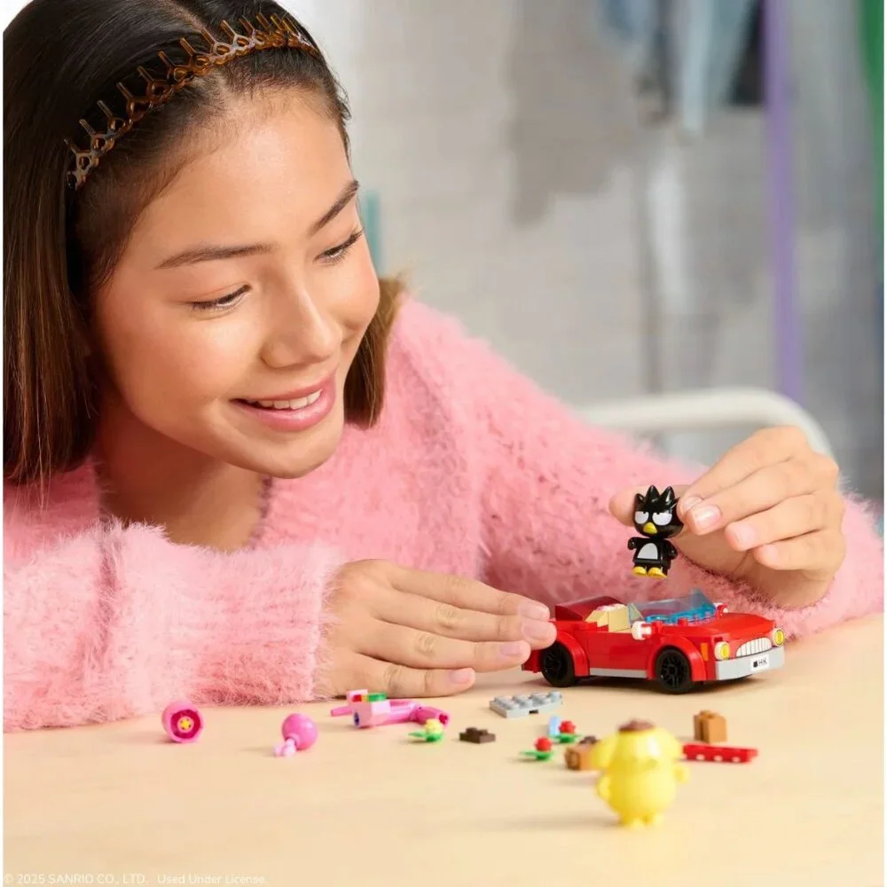 BLDR X Hello Kitty and Friends Badtz-maru’s Convertible Building Set 8+